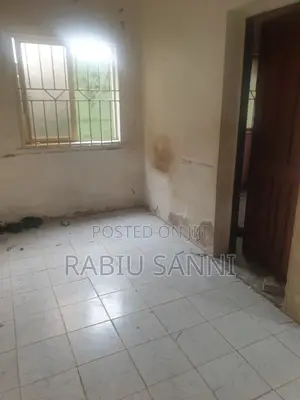 2bdrm Apartment in Oluwajoba, Agboyi/Ketu for rent