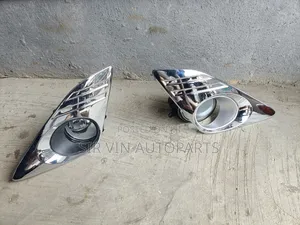 Foglight/Chrome Toyota Camry 2012 LE/XLE