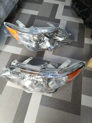 Headlight Toyota Camry 2012/2013.le/Xle