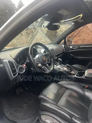 Porsche Cayenne Turbo AWD 2017 White