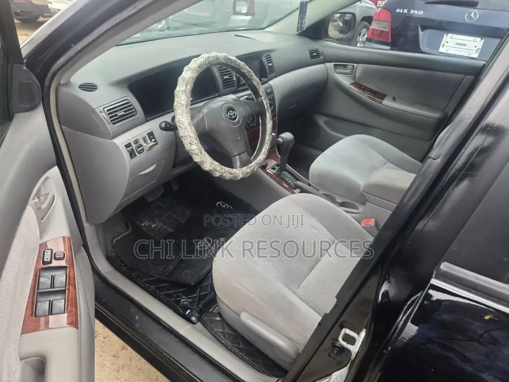 Toyota Corolla 2005 Black
