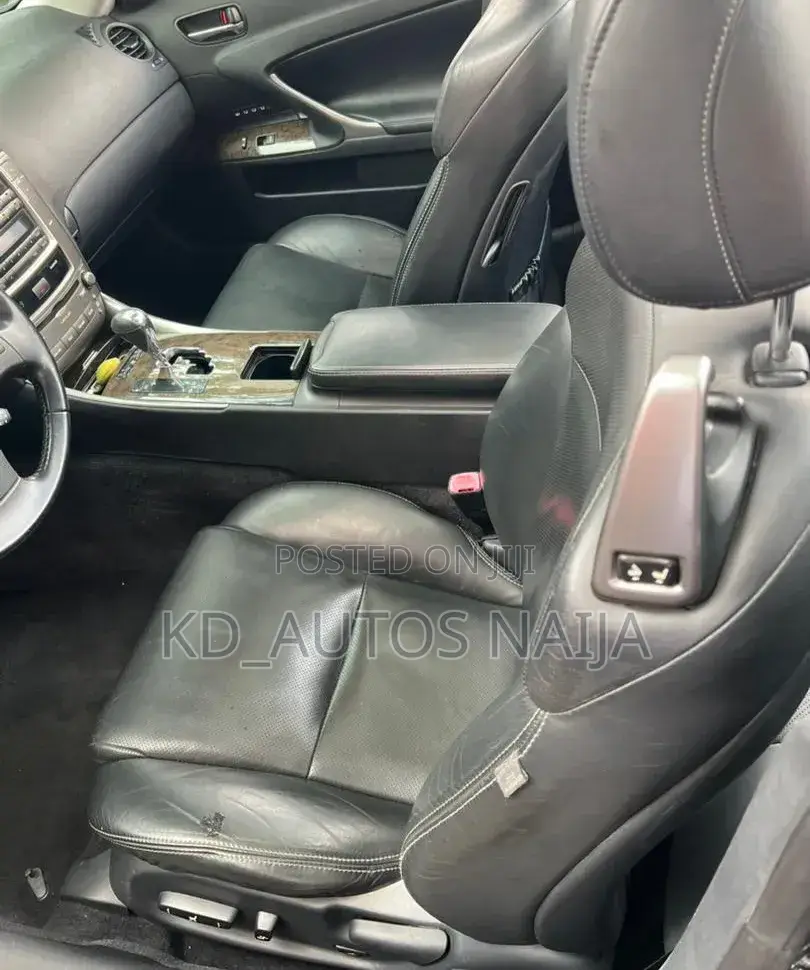 Lexus IS 2010 Black
