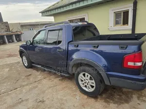 Ford Explorer 2006 Blue