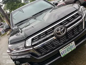 Toyota Land Cruiser 2015 Black
