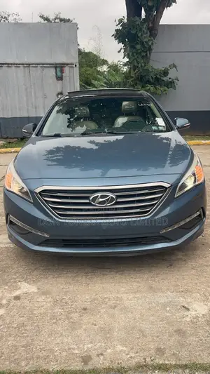 Hyundai Sonata Limited 4dr Sedan (2.4L 4cyl 6A) 2015 Blue