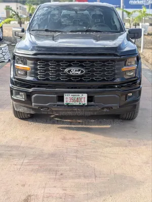 New Ford F-150 2025 Black