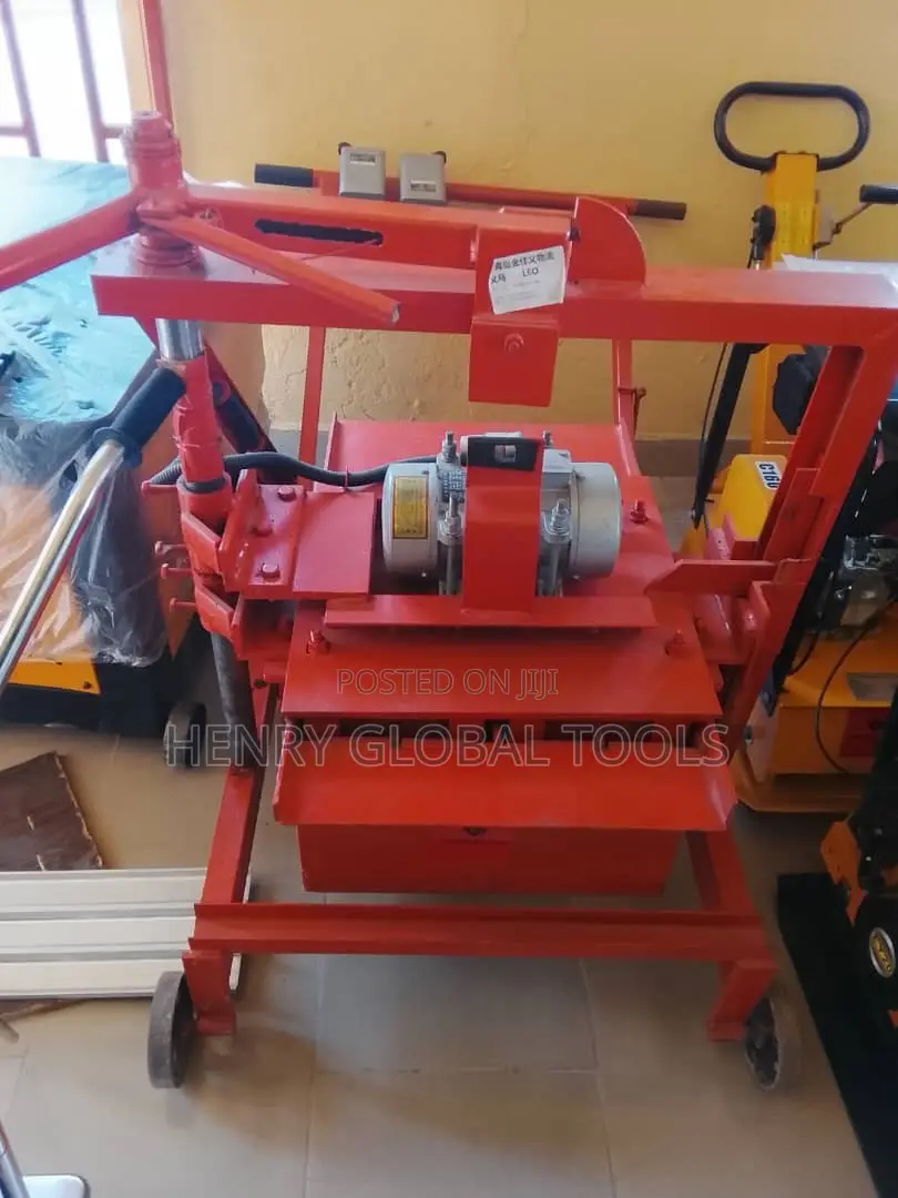 Heavy-Duty Gasoline Vibrating Block Moulding Machine