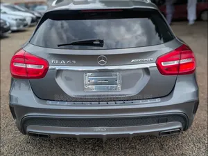 Mercedes-Benz GLA-Class 2015 Gray
