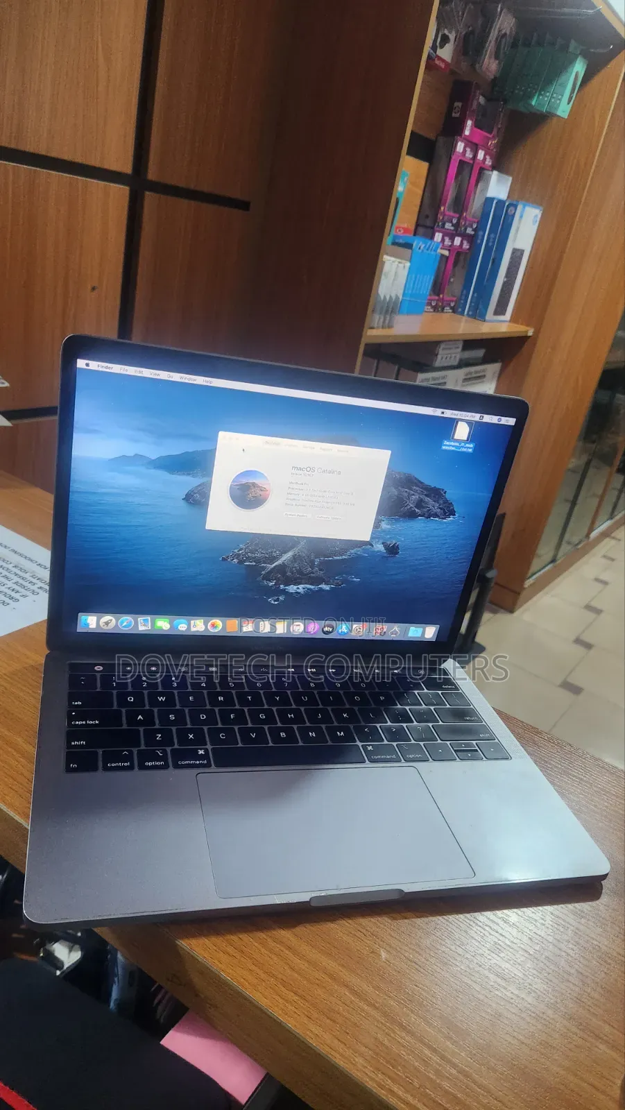 Laptop Apple MacBook 2018 8GB Intel Core i5 SSD 256GB
