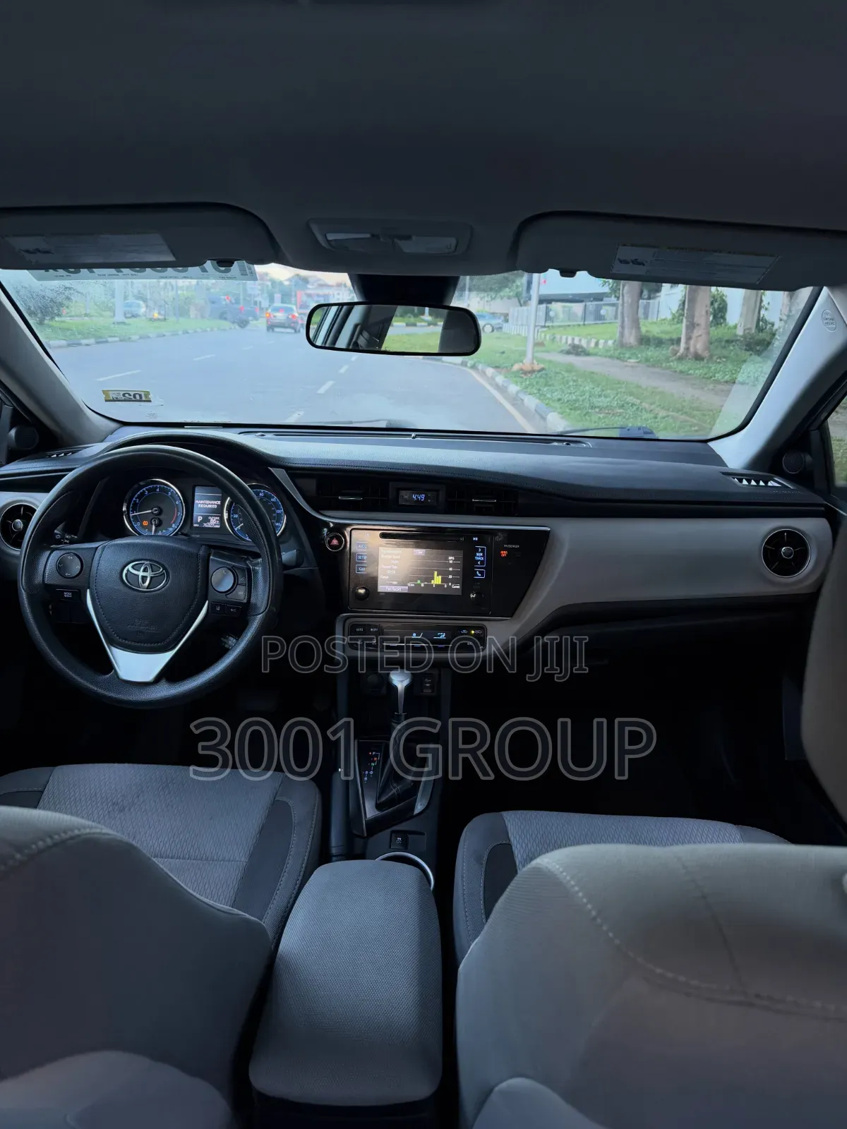 Toyota Corolla 2017 Silver