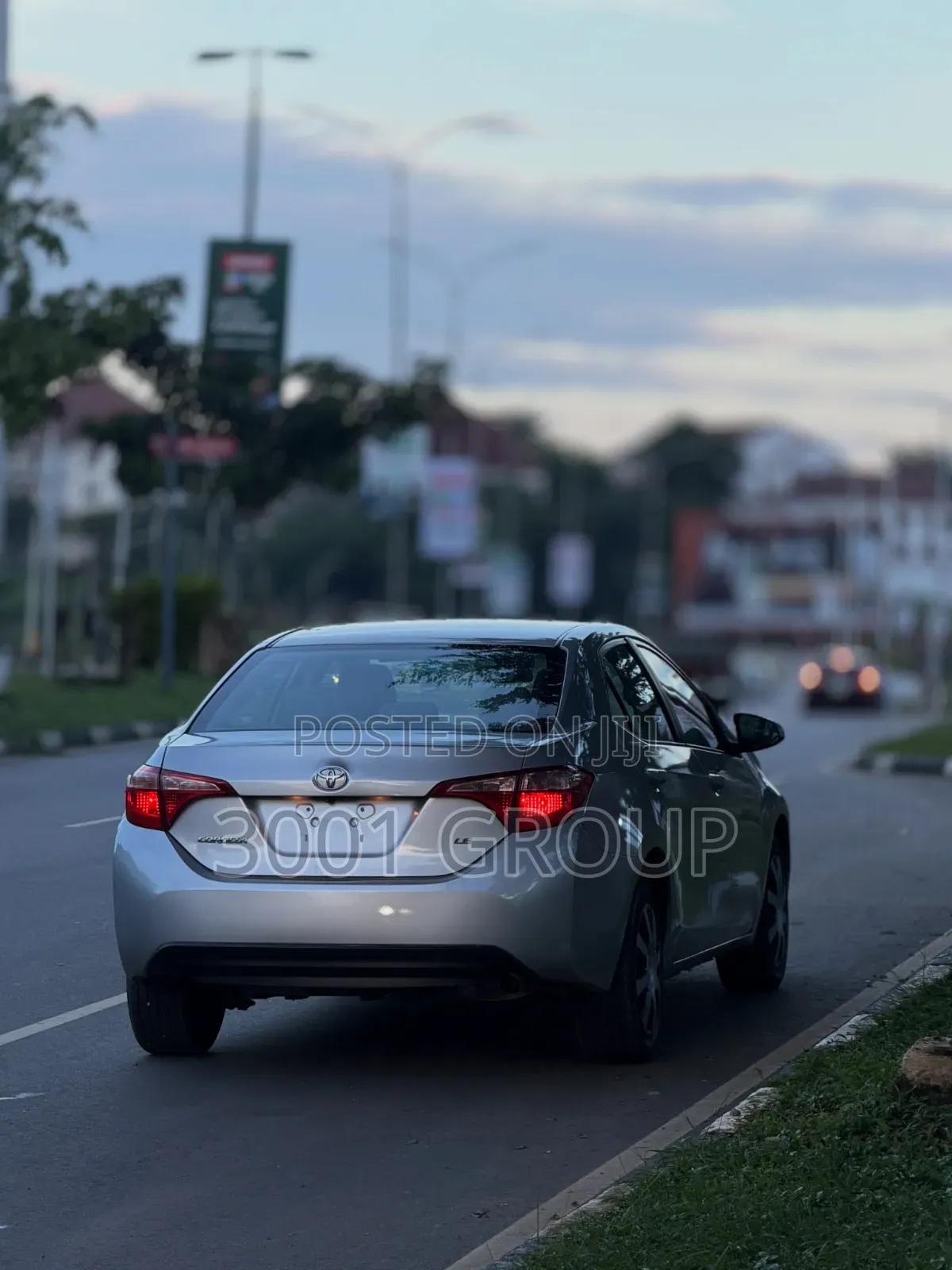 Toyota Corolla 2017 Silver