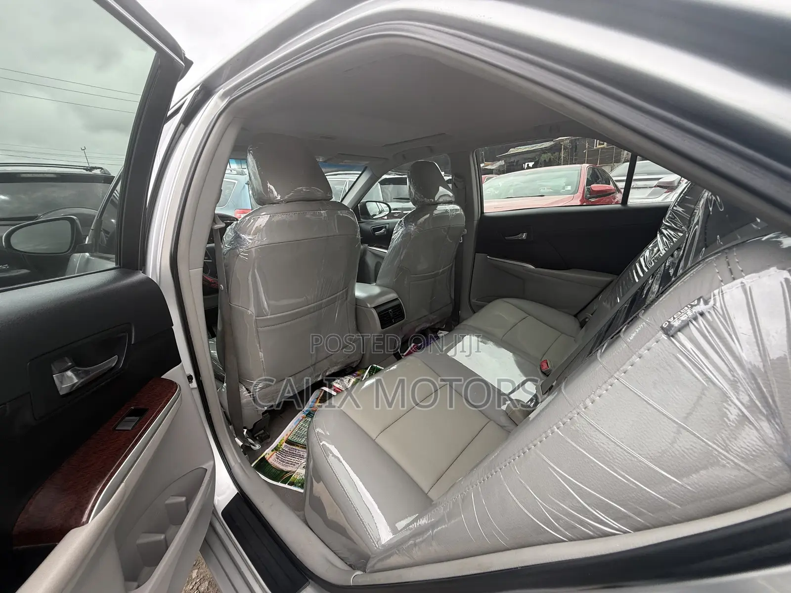 Toyota Camry 2014 Silver