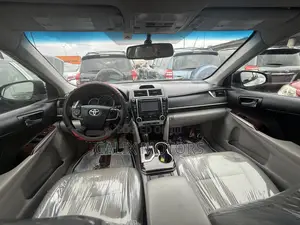 Toyota Camry 2014 Silver
