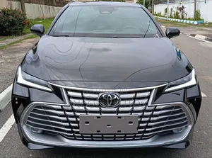 Toyota Avalon 2025 Matt Black