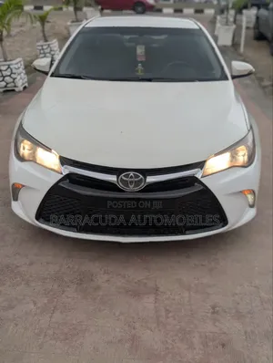 Toyota Camry 2015 White