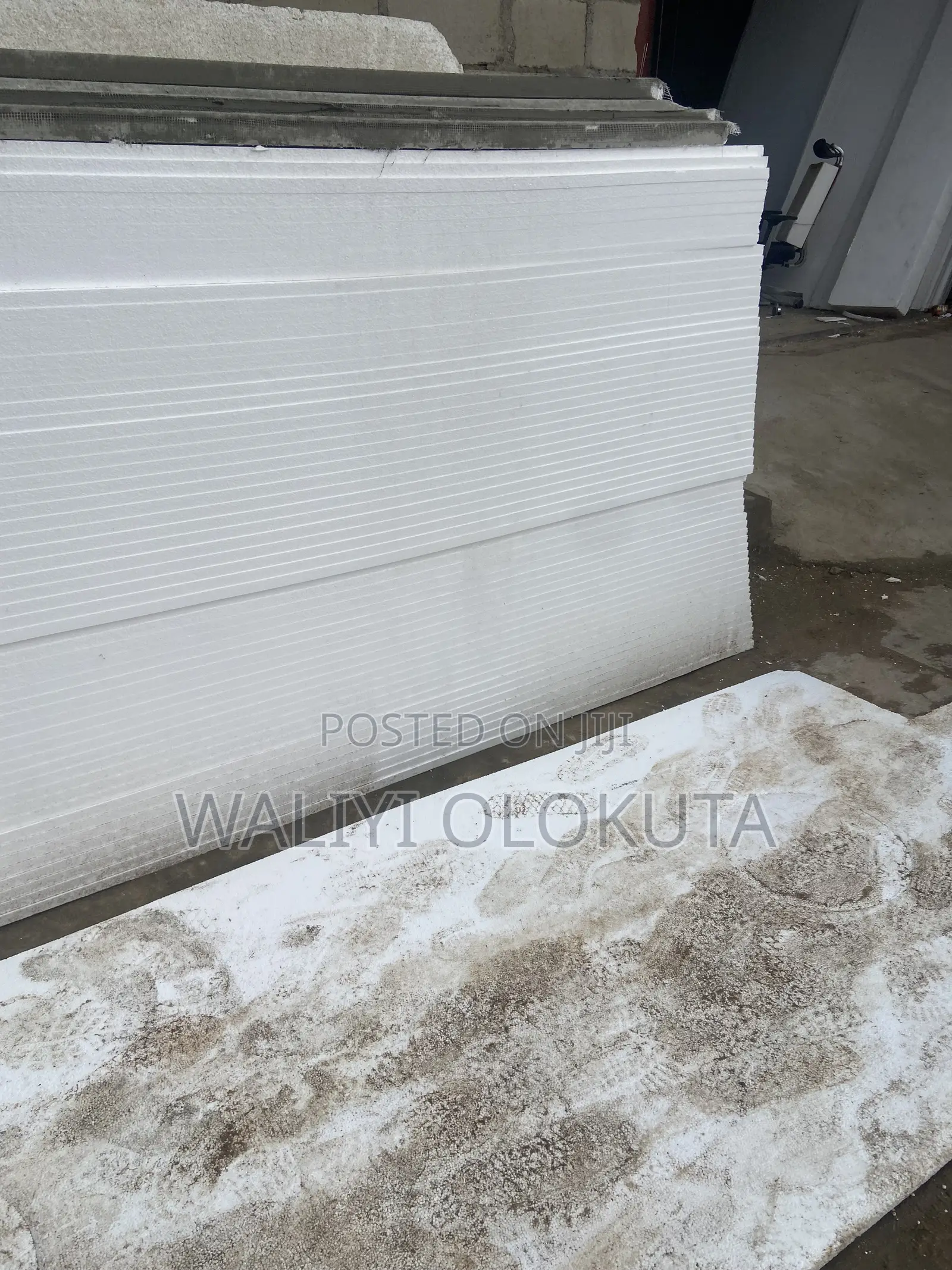 Polystyrene Boards and Parapet