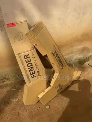 Fender Lexus Is250 2020 Model