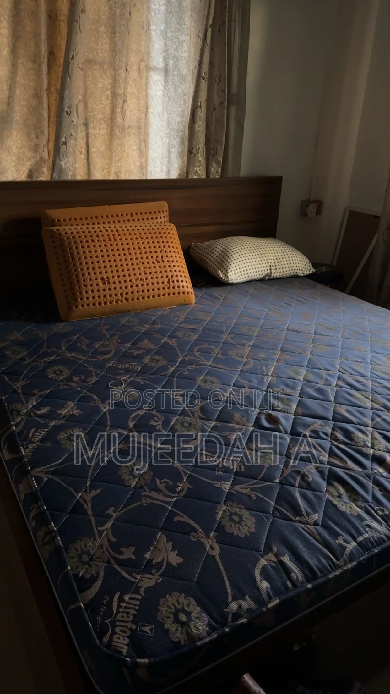 6 by 6 Mattress With Bed Frame