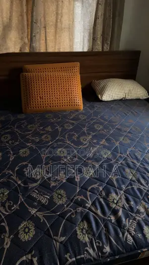 6 by 6 Mattress With Bed Frame
