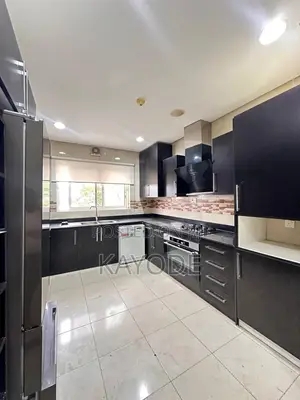 3bdrm Apartment in Banana Island for rent