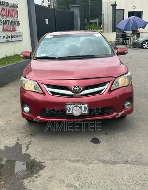 Toyota Corolla 2010 Red