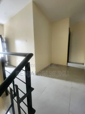 3bdrm Duplex in Ocean Palm Estate, Sangotedo for rent