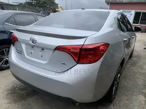 Toyota Corolla 2017 Silver