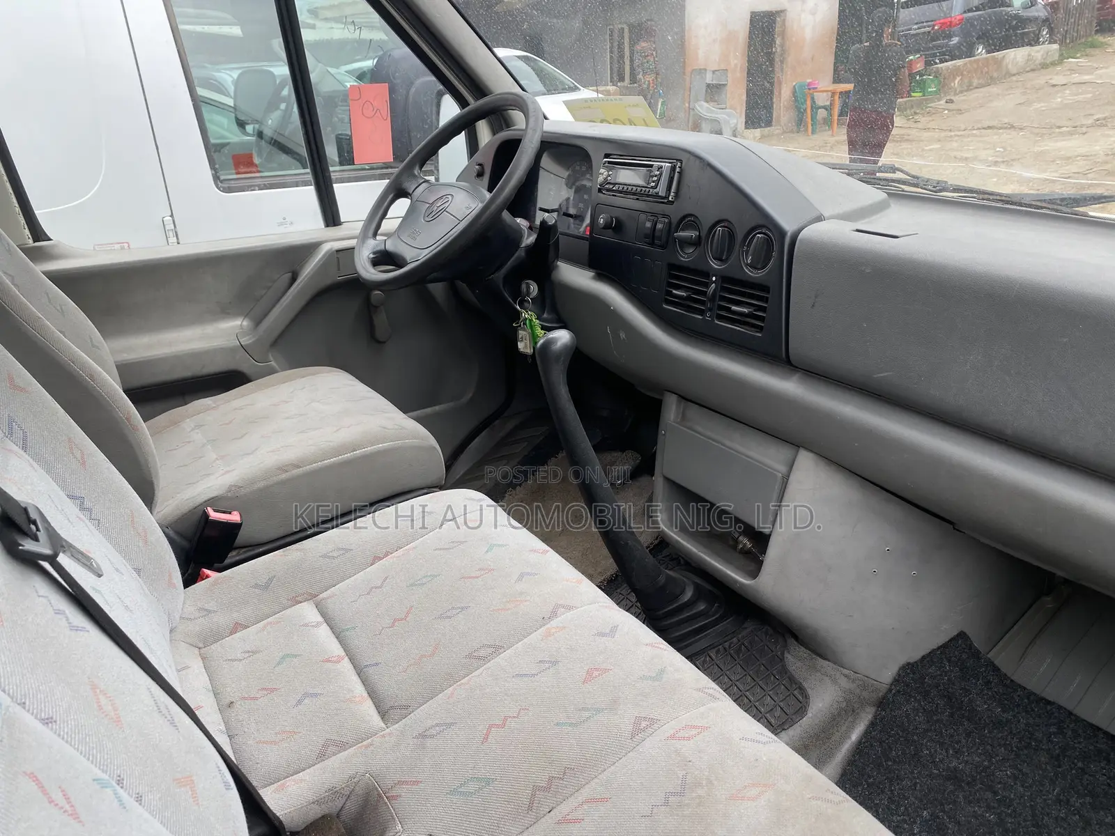 Volkswagen Transporter 2005 White