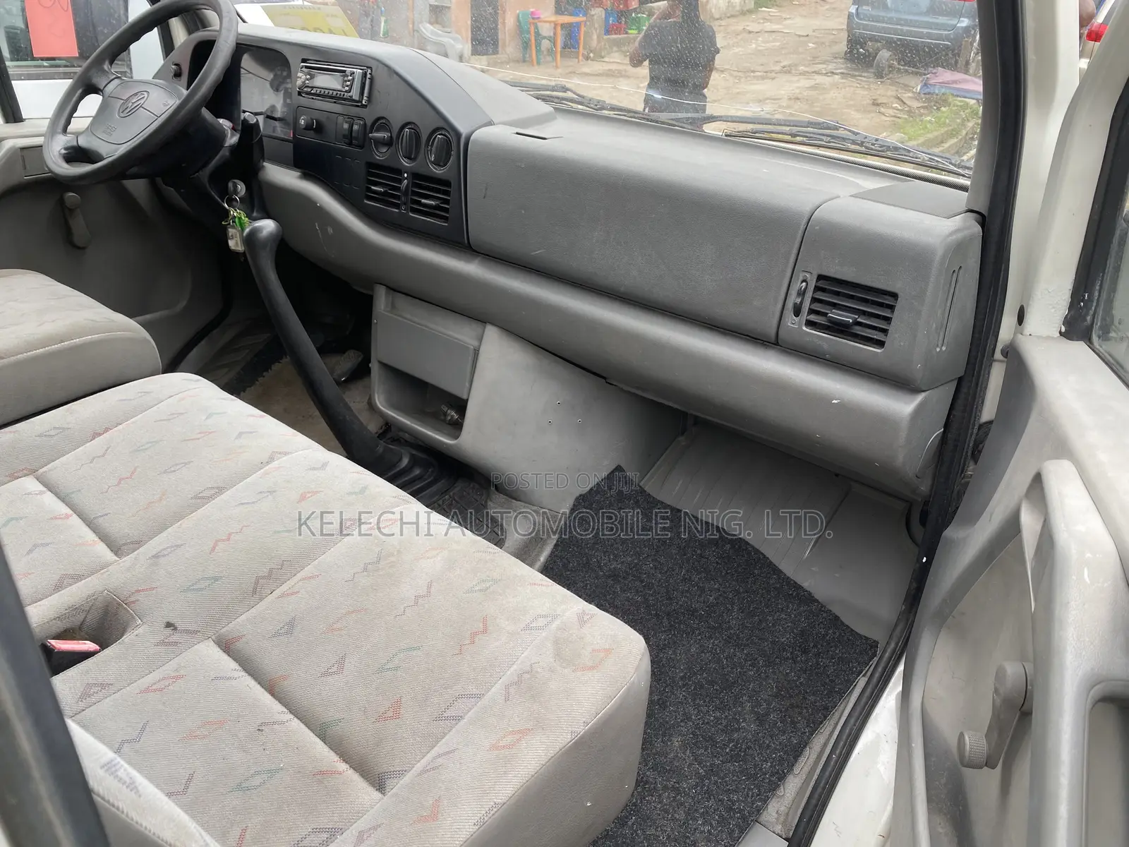 Volkswagen Transporter 2005 White