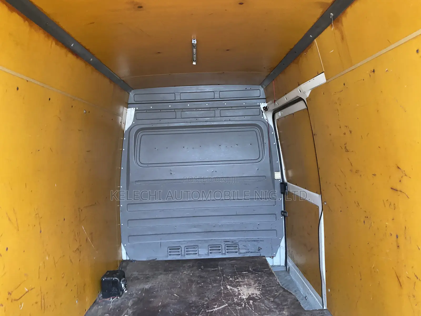 Volkswagen Transporter 2005 White