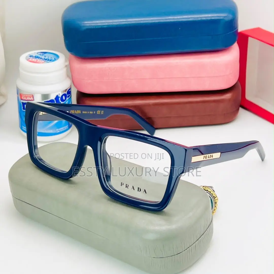 High Quality Luxury Prada Frame Glasses