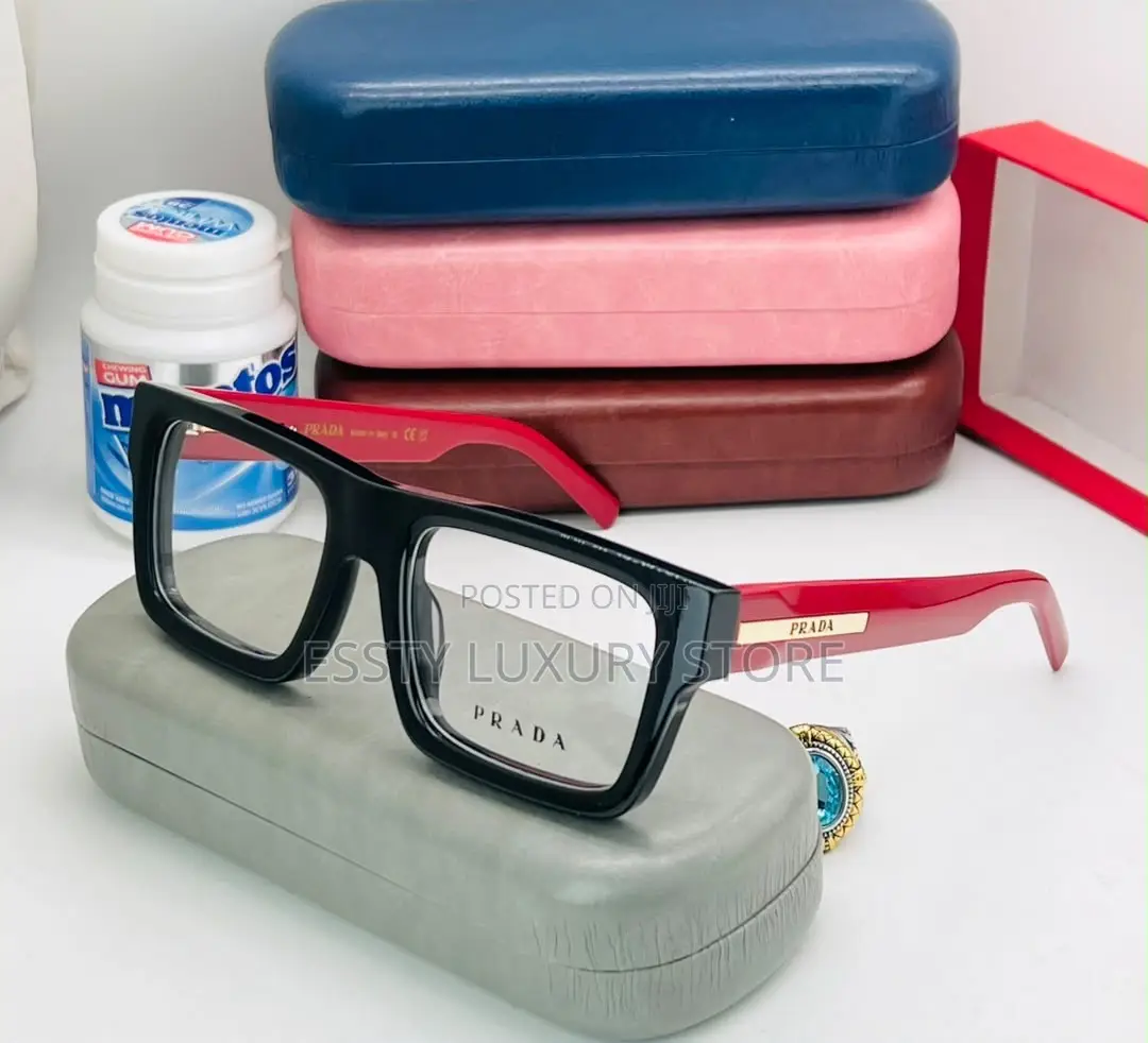 High Quality Luxury Prada Frame Glasses