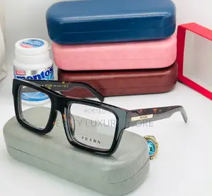 High Quality Luxury Prada Frame Glasses