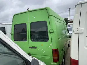 Volkswagen LT 2006 Green