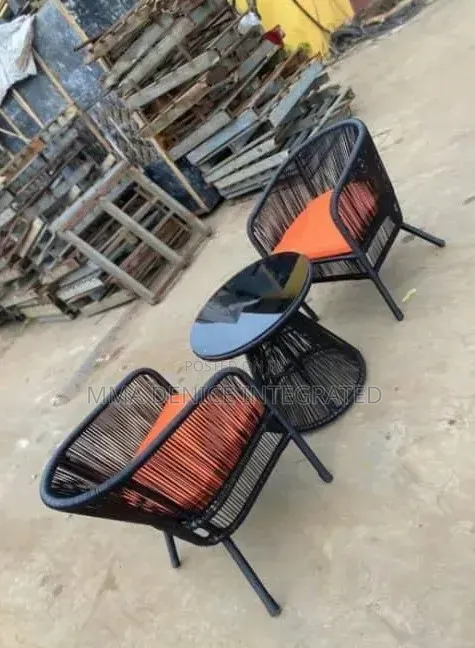 Outdoor Bistro Dining Set – 2 Chairs With Round Table