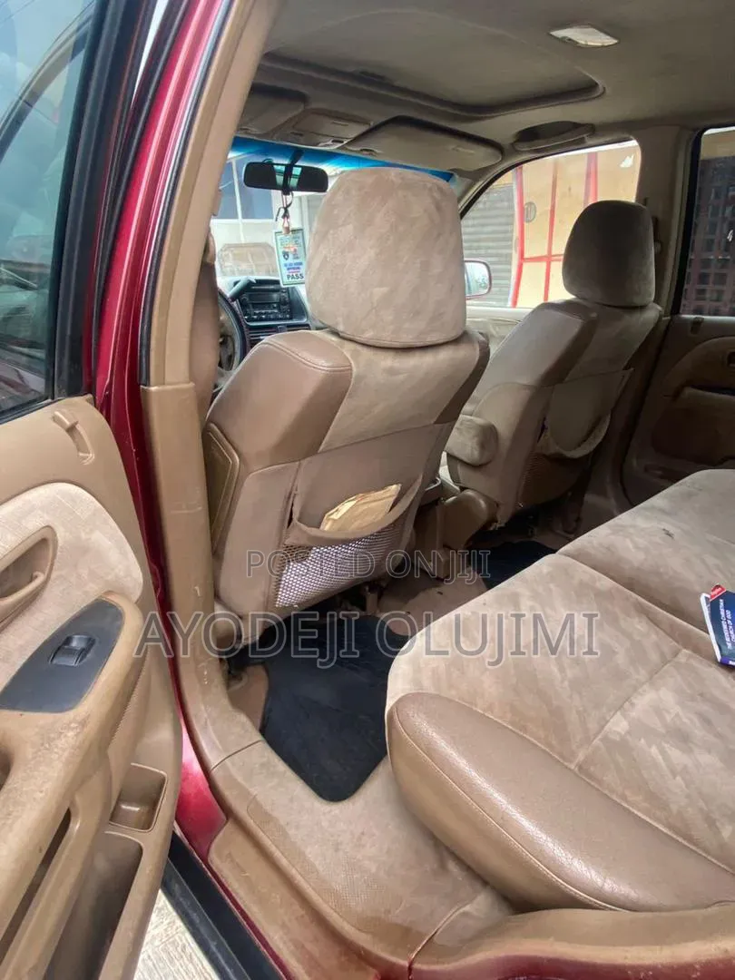 Honda CR-V 2005 Orange