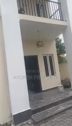 4bdrm Apartment in Carlton Gate Estate, Chevron for rent