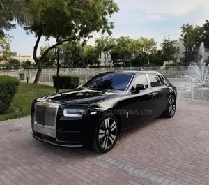 Rolls-Royce Phantom 2021 Black