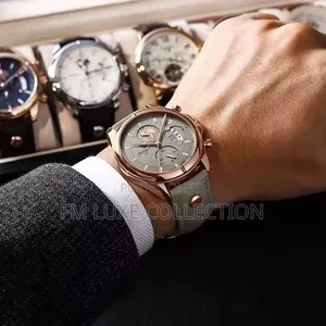 Poedagar Luxury Leather Chronograph Watch