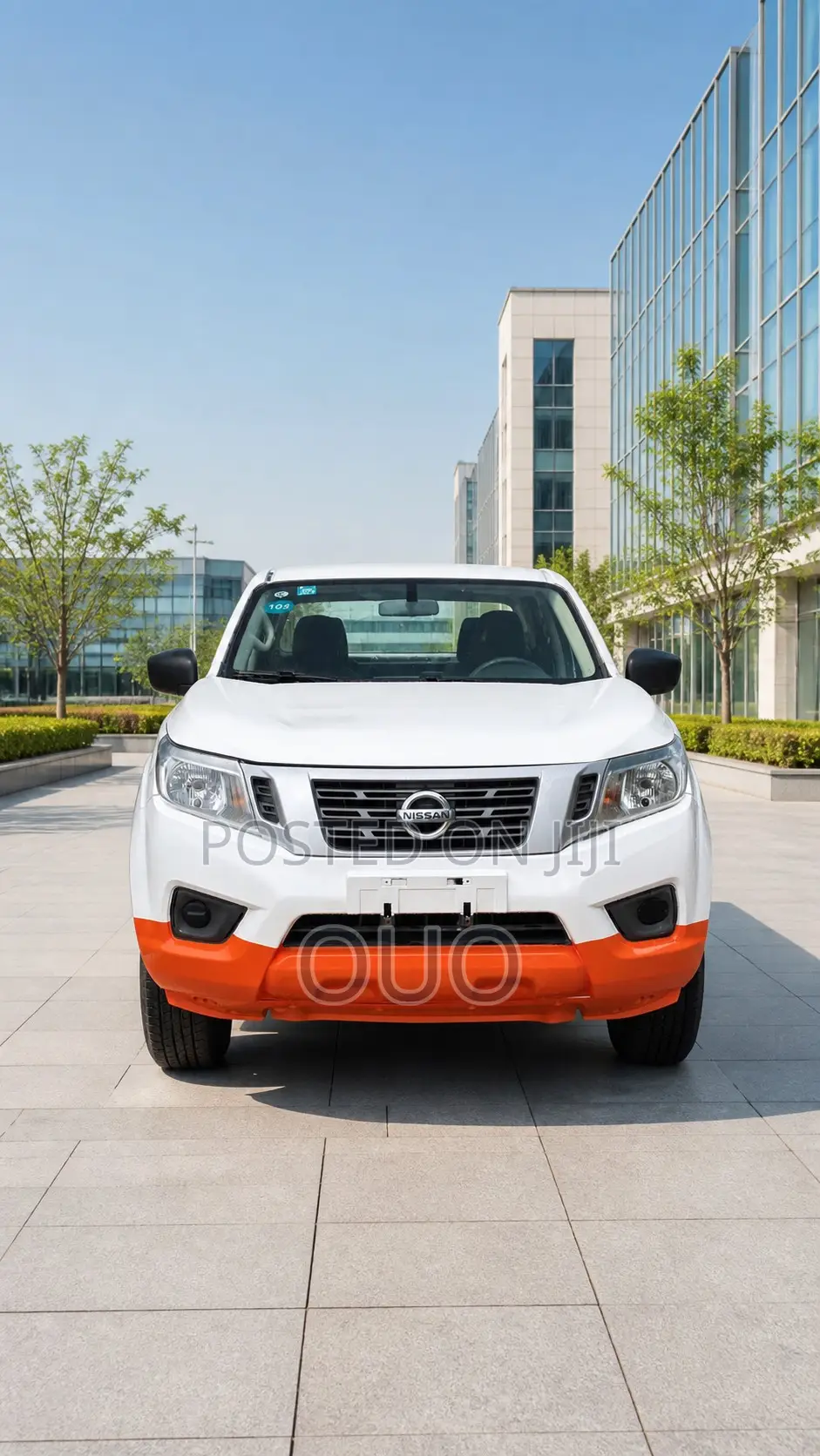 Nissan Navara 2019 White