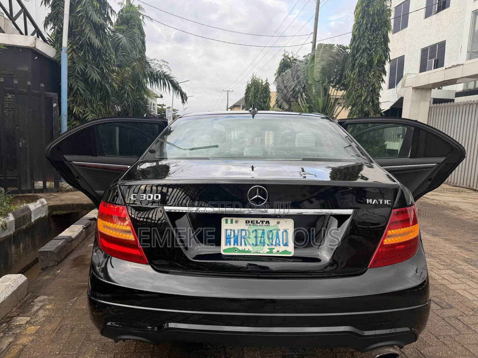 Mercedes-Benz C300 2001 Black
