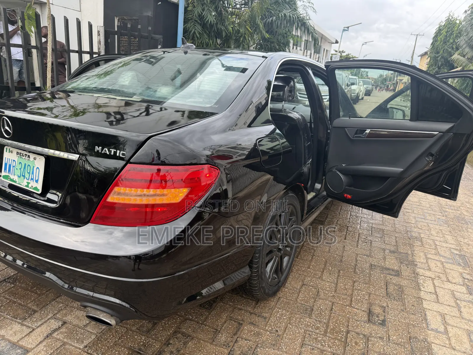 Mercedes-Benz C300 2001 Black