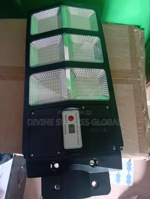WHOLESALE PRICES Opv 600watts Original Quality Solar Street Lights