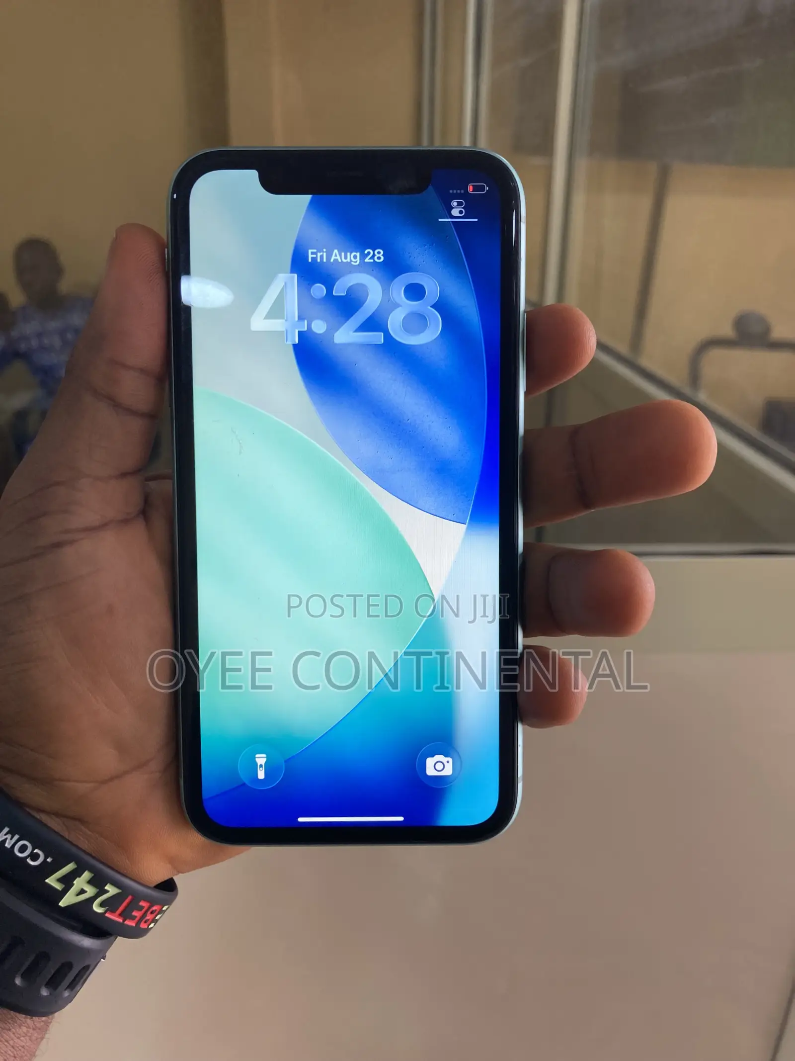 Apple iPhone 11 64 GB