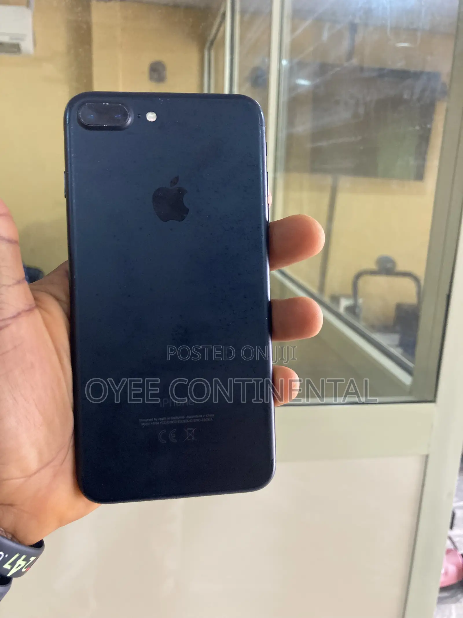Apple iPhone 7 Plus 32 GB Black