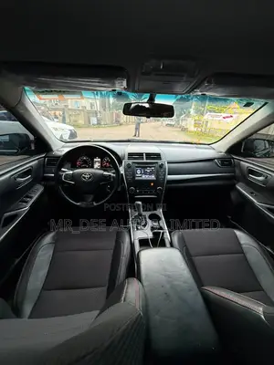 Toyota Camry 2016 Black