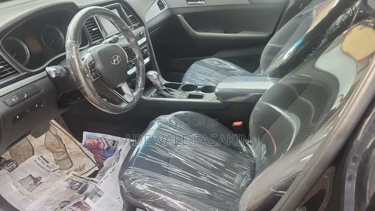 Hyundai Sonata SE 2018 Black