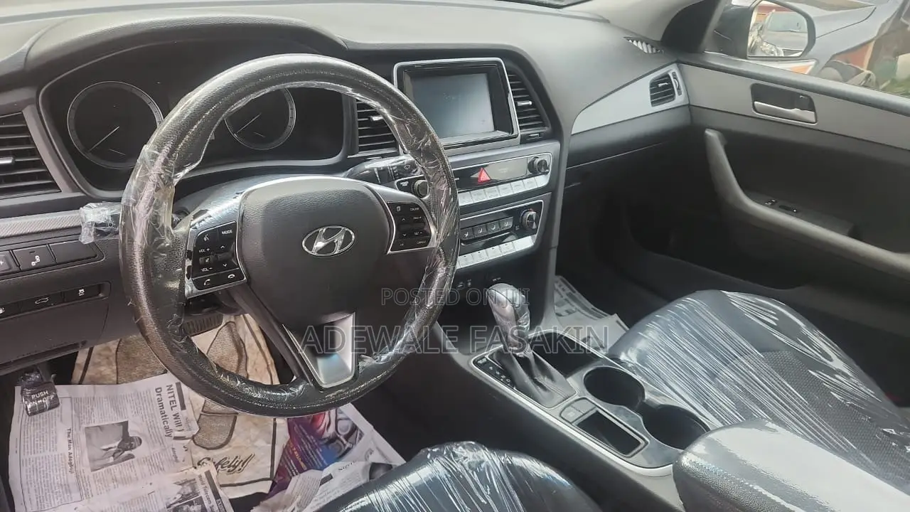 Hyundai Sonata SE 2018 Black