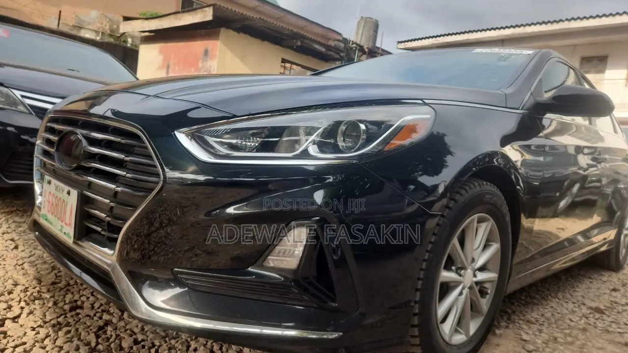 Hyundai Sonata SE 2018 Black