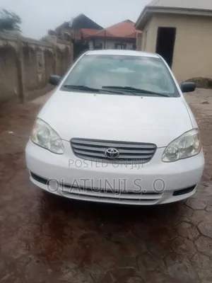 Toyota Corolla Sedan Automatic 2004 White